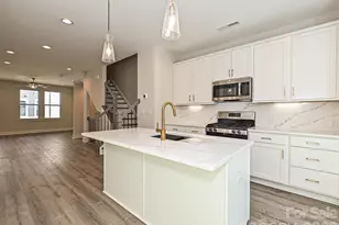 1217 E 34th St, Charlotte, NC 28205 - Photo 15