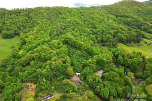 000 Mountain Air Dr, Burnsville, NC 28714 - Photo 25