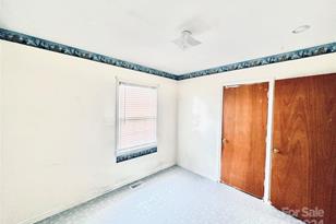 612 Dr Martin Luther King Jr Ave, Enfield, NC 27823 - Photo 25