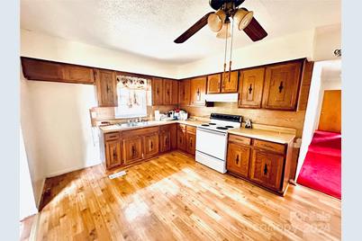 612 Dr Martin Luther King Jr Avenue, Enfield, NC 27823 - Photo 7