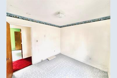 612 Dr Martin Luther King Jr Avenue, Enfield, NC 27823 - Photo 23