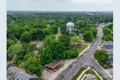 2522 The Plaza, Charlotte, NC 28205 - Photo 9