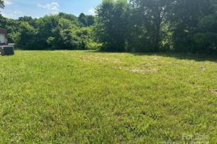 100 Springs Ct, Stony Point, NC 28678 - Photo 5