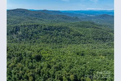 632 Justus Case Mountain Place, Hendersonville, NC 28792 - Photo 17