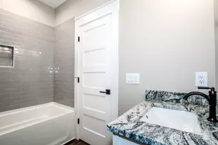 110 Emmaline Ct, Troutman, NC 28166 - Photo 31