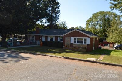 437 Hillcrest Road, Statesville, NC 28677 - Photo 3