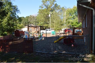 437 Hillcrest Road, Statesville, NC 28677 - Photo 11