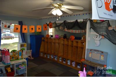 437 Hillcrest Road, Statesville, NC 28677 - Photo 15