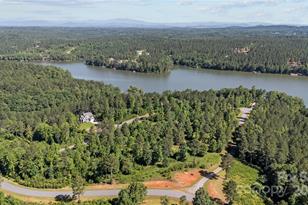 2108 Island View Ln, Connelly Springs, NC 28612 - Photo 11