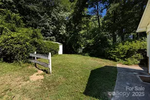 2001 McDonald Dr, Charlotte, NC 28216 - Photo 23