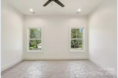 35 Haywood Park Drive, Hendersonville, NC 28791 - Photo 35