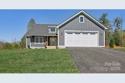 35 Haywood Park Drive, Hendersonville, NC 28791 - Photo 5