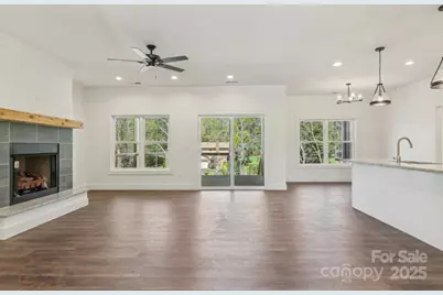 35 Haywood Park Drive, Hendersonville, NC 28791 - Photo 17