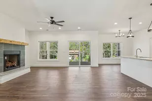 35 Haywood Pk Dr, Hendersonville, NC 28791 - Photo 17