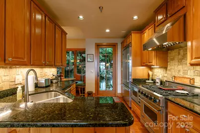 47 Creekside Way #H/102, Burnsville, NC 28714 - Photo 19