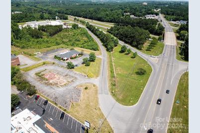 3362 15th Avenue Boulevard SE, Conover, NC 28613 - Photo 7