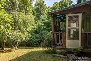 1084 Old Howard Gap Rd, Saluda, NC 28773 - Photo 9