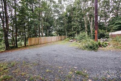 200 Osborn Knob Road, Marion, NC 28752 - Photo 13