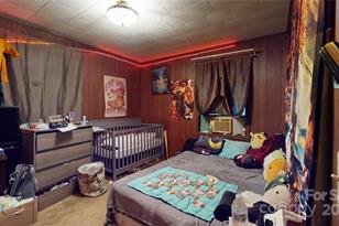 200 Osborn Knob Rd, Marion, NC 28752 - Photo 7