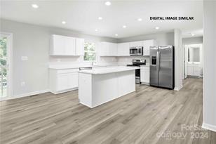 335 Maplestead St, Lancaster, SC 29720 - Photo 3