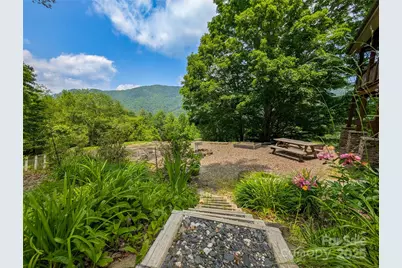 72 Pilgrims Lane, Burnsville, NC 28714 - Photo 17