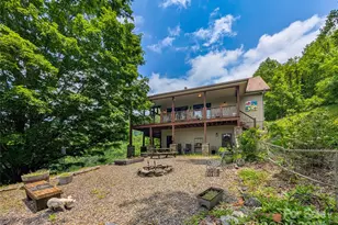 72 Pilgrims Ln, Burnsville, NC 28714 - Photo 15