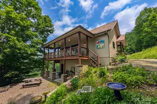 72 Pilgrims Ln, Burnsville, NC 28714 - Photo 1