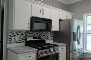 13 Cascade St, Mooresville, NC 28115 - Photo 5