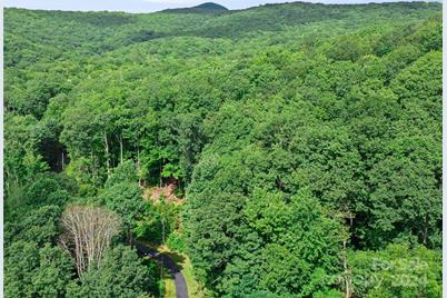 000 Falling Water Drive, Burnsville, NC 28714 - Photo 19