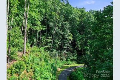 000 Falling Water Drive, Burnsville, NC 28714 - Photo 5