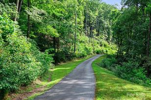 000 Falling Water Dr, Burnsville, NC 28714 - Photo 21