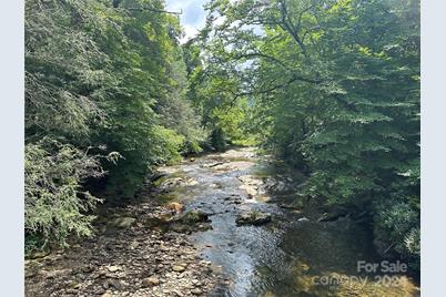 000 Falling Water Drive, Burnsville, NC 28714 - Photo 11