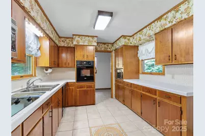 145 Appalachian Drive, Burnsville, NC 28714 - Photo 13