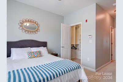 546 New Bern Station Court, Charlotte, NC 28209 - Photo 37