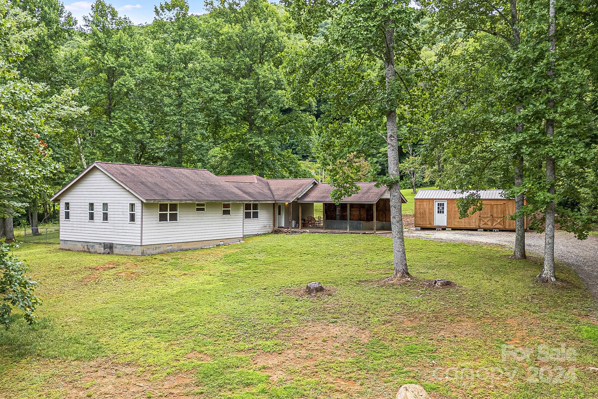 70 Landis Ln, Burnsville, NC 28714 - MLS 4165677 - Coldwell Banker