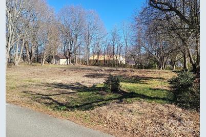 19512 Meridian Street, Cornelius, NC 28031 - Photo 3