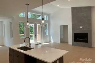 654 Hollybrook Dr, Flat Rock, NC 28731 - Photo 9