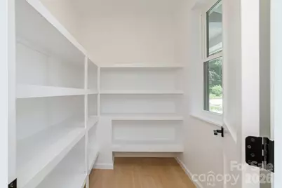 654 Hollybrook Drive, Flat Rock, NC 28731 - Photo 37