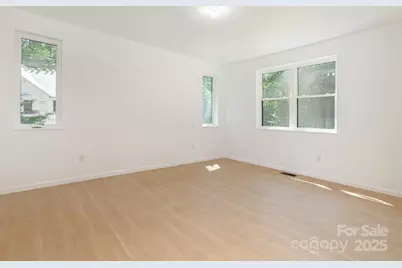 654 Hollybrook Drive, Flat Rock, NC 28731 - Photo 29