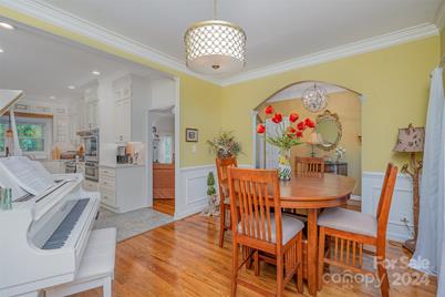 10227 Mount Holly Road, Charlotte, NC 28214 - Photo 11