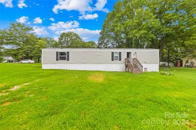 101 Amesbury Road, Grover, NC 28073 - Photo 1