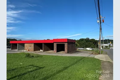 324 Sanford Drive, Morganton, NC 28655 - Photo 3