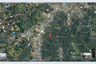 814 Selwyn Oaks Court #9/A&B, Charlotte, NC 28209 - Photo 3