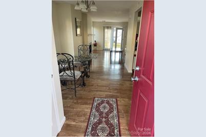 814 Selwyn Oaks Court #9/A&B, Charlotte, NC 28209 - Photo 5