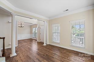 1900 Mt Isle Harbor Dr, Charlotte, NC 28214 - Photo 7