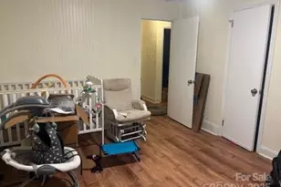 12608 Rocky River Church Rd, Charlotte, NC 28215 - Photo 17