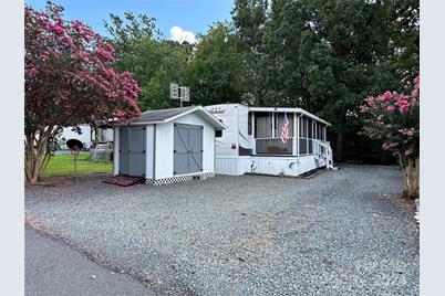 113 Hummingbird Circle, New London, NC 28127 - Photo 3
