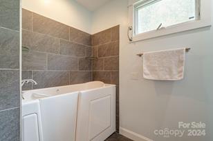 406 Kessler Pl, Asheville, NC 28804 - Photo 21