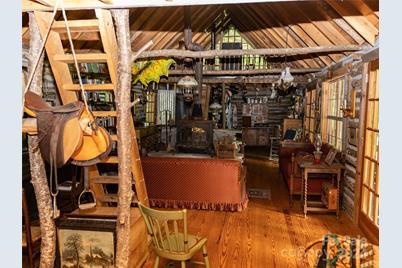 1001 Mountain Glen Road, Canton, NC 28716 - Photo 9