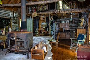 1001 Mountain Glen Rd, Canton, NC 28716 - Photo 11